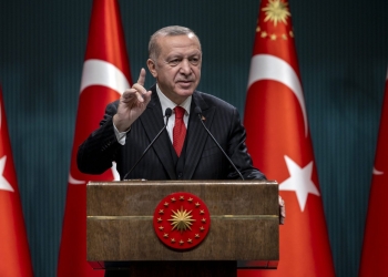 Türkiye Cumhurbaşkanı Recep Tayyip Erdoğan, Cumhurbaşkanlığı Külliyesi'ndeki Cumhurbaşkanlığı Kabine Toplantısı'nın ardından açıklamalarda bulundu. ( Ali Balıkçı - Anadolu Ajansı )
