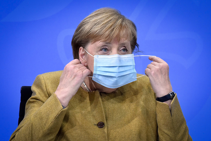 Almanya Başbakanı Angela Merkel, yeni koronavirüs tedbirlerini açıkladı.  (Credit Image: © Krohnfoto/ROPI via ZUMA Press)