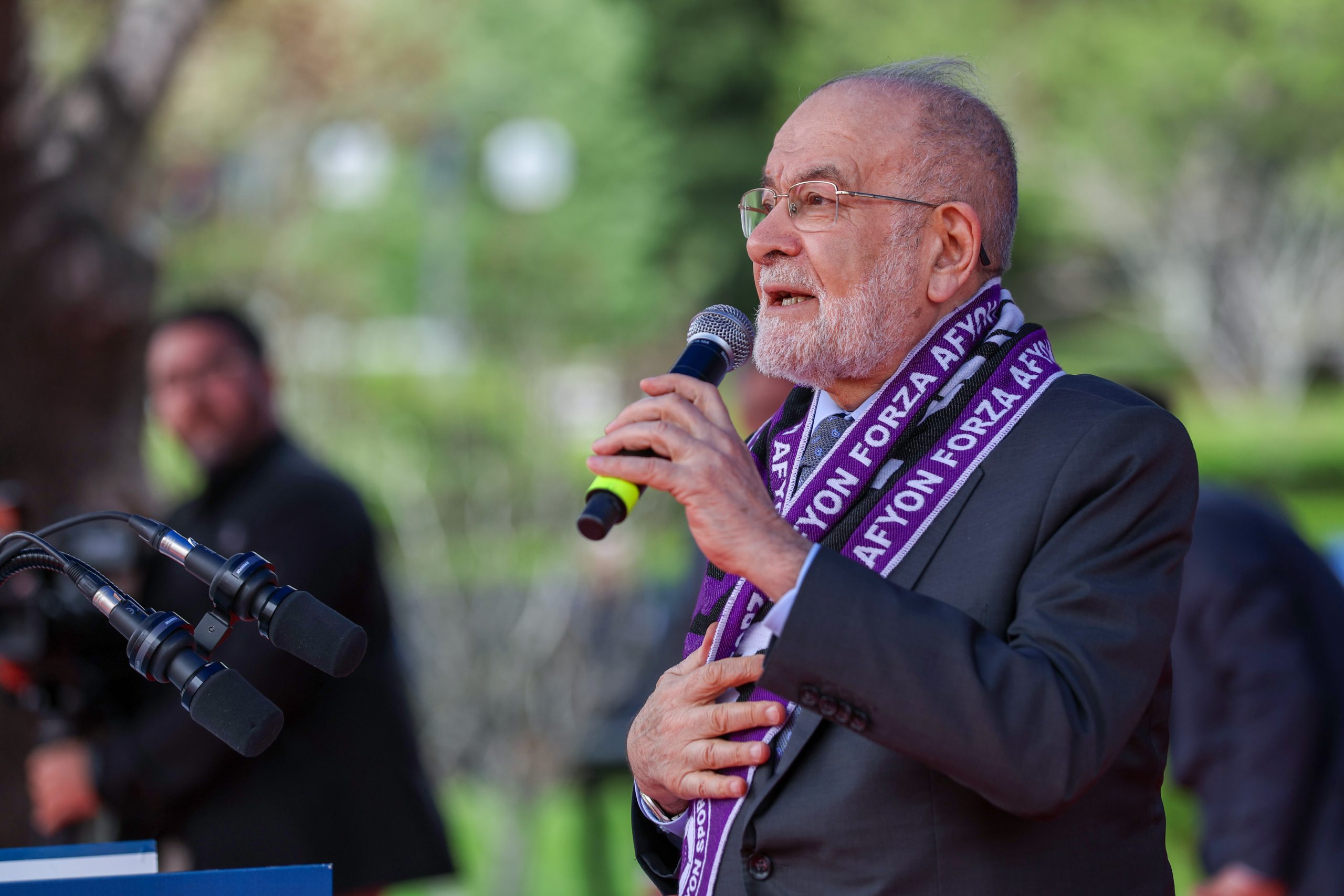 Karamollaoğlu’ndan Erdoğan’ın “Doğru zaman, doğru adam” sloganına