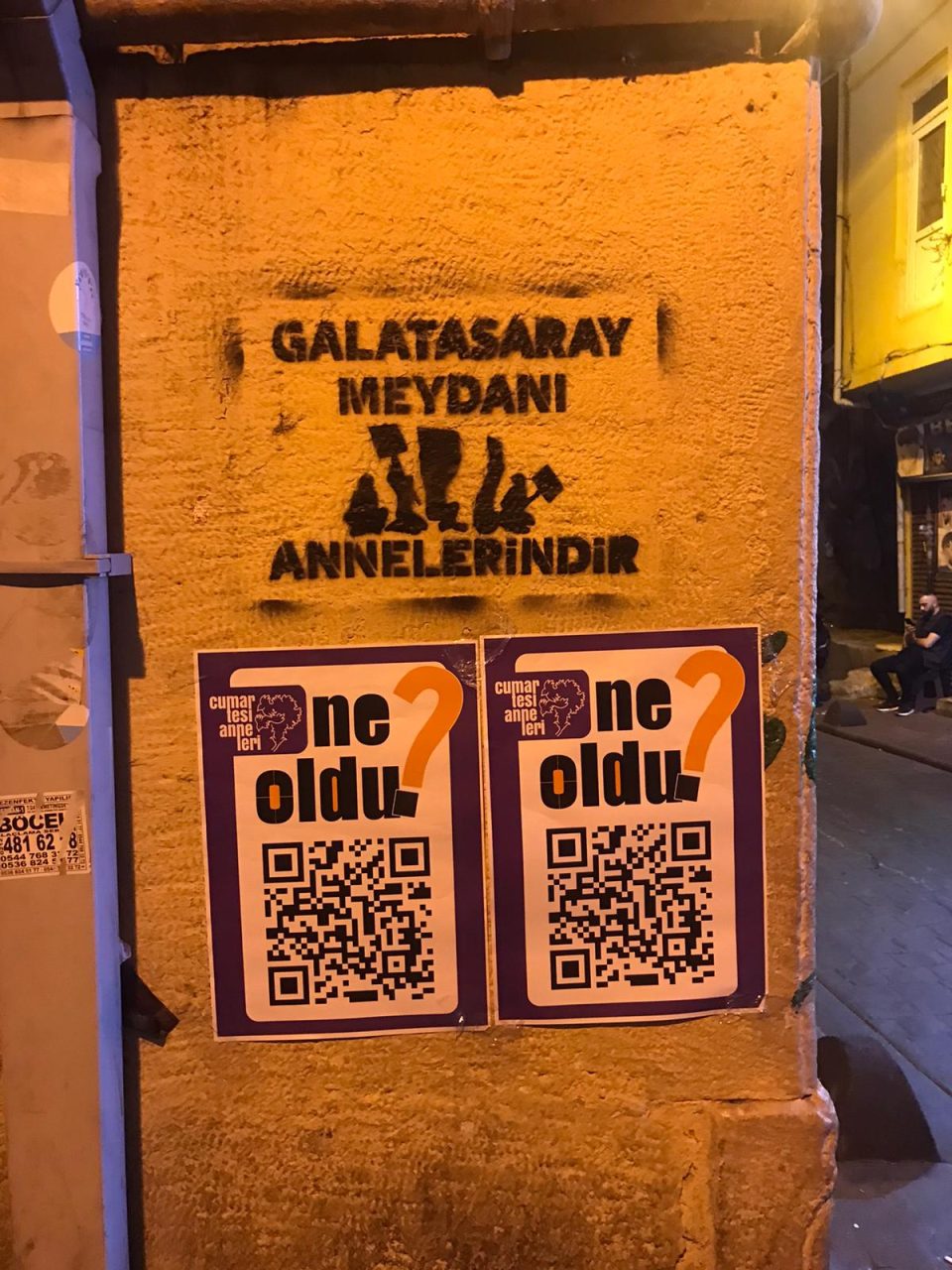 Cumartesi Anneleri çocuklarını bu kez QR kodla arıyor Cumartesi Anneleri çocuklarını bu kez QR kodla arıyor