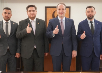 ÜMRANİYE BELEDİYESİ’NDEN AK PARTİLİ 3 MECLİS ÜYESİ, PARTİLERİNDEN İSTİFA EDEREK YENİDEN REFAH PARTİSİ’NE KATILDI (ANKARA-DHA).