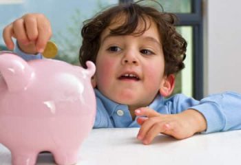 10-Best-Piggy-Bank-Tips-for-Kids