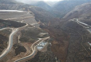 erzincan-maden-toprak-kaymasi-aa-2186791